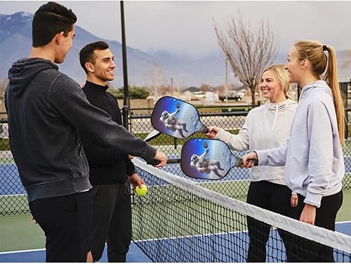 Miniatura 7 de Juego de 2 palas de pickleball con superficie de fibra de carbono, raqueta de pickleball de polipropileno, juego de bolas de pepinillo de grafito