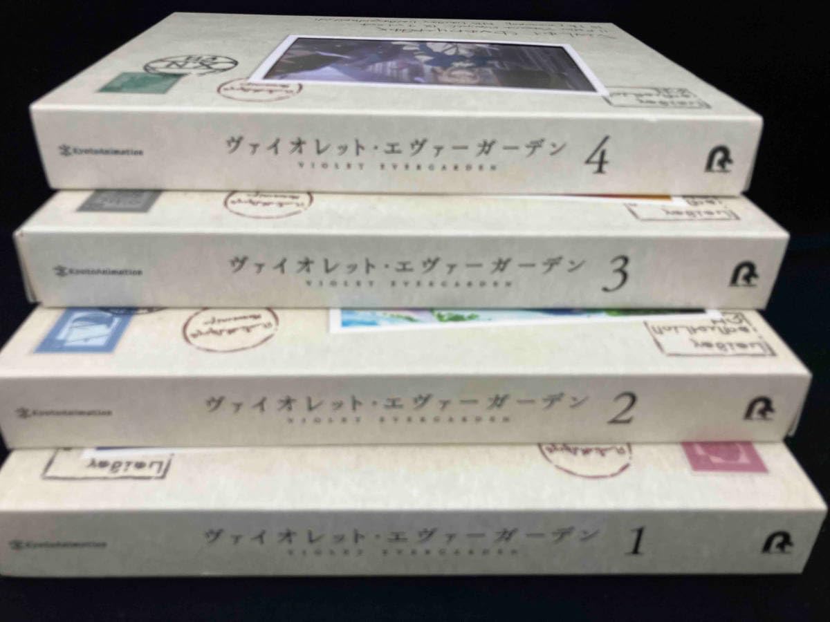 Blu-ray　ヴァイオレット・エヴァーガーデン　VOL.1～VOL.4セット Amazon.co.jp | Violet Evergarden - St. 1 Vol. 4 BD (Limited
