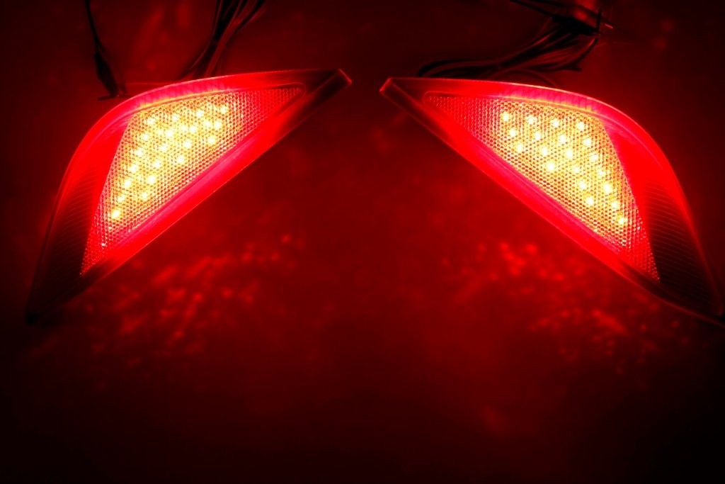 Amazon | AZK10 サイ 後期 純正加工LEDリフレクター T11-40