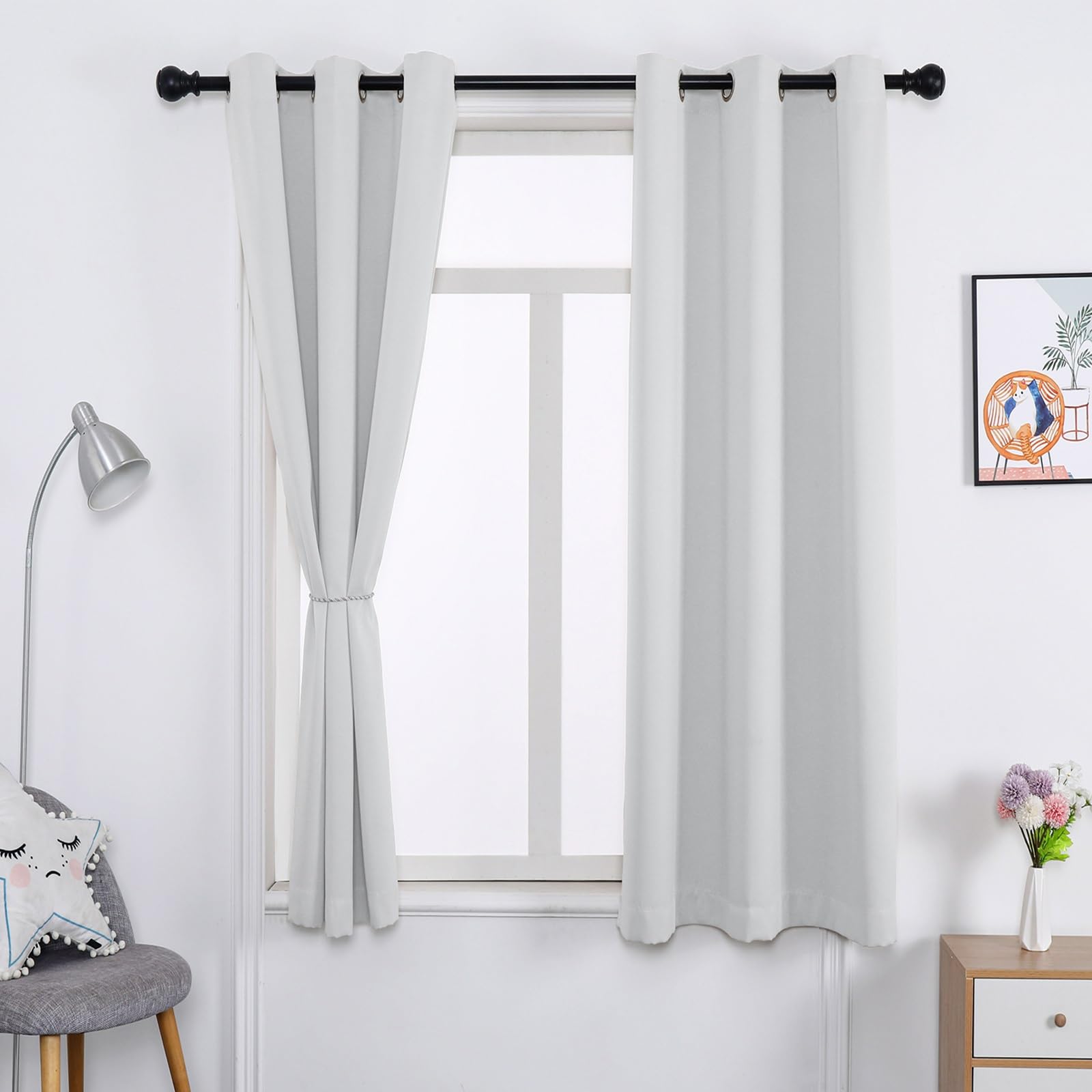 WUXXIANG Cortinas Opacas 2 Piezas 50 x 130 cm Opacas, Térmicas, Protección contra El Frío, Blackout Curtains con Ojales, 2 Unidades, para Dormitorio, Cocina, Blanco