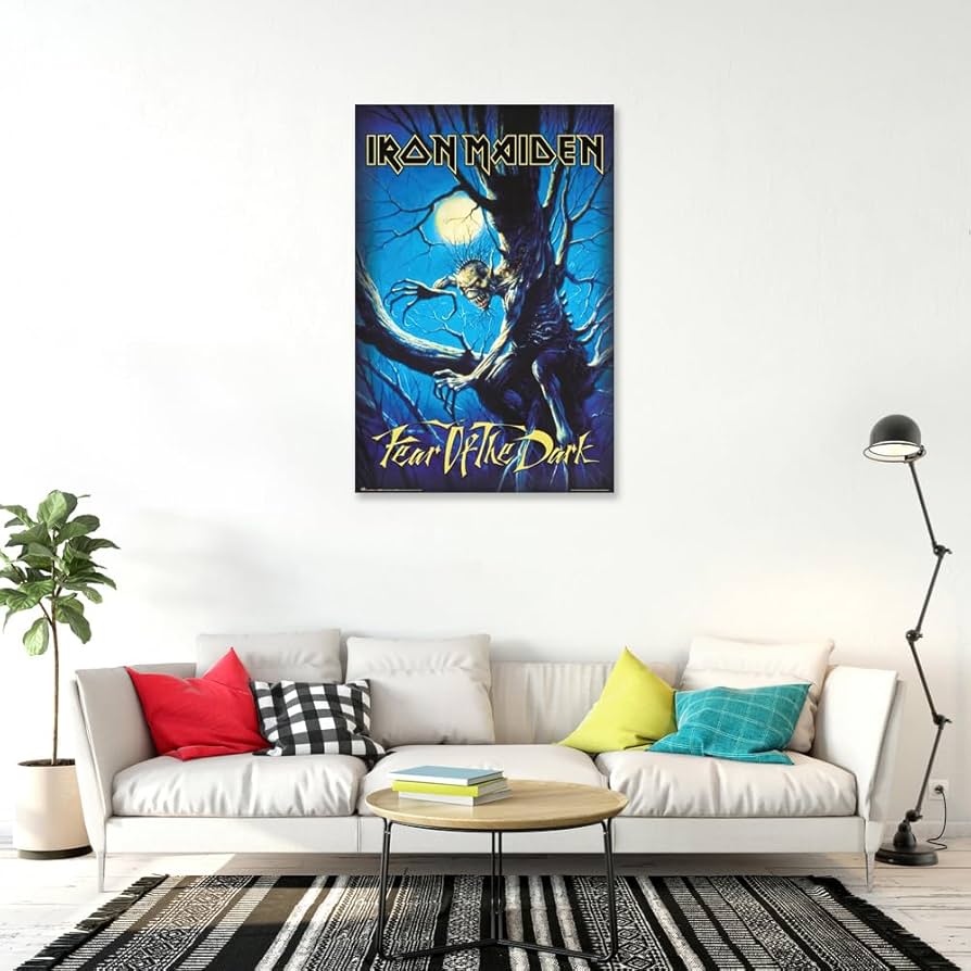 Amazon.co.jp: アイアンメイデン - 音楽ポスター (恐怖の闇