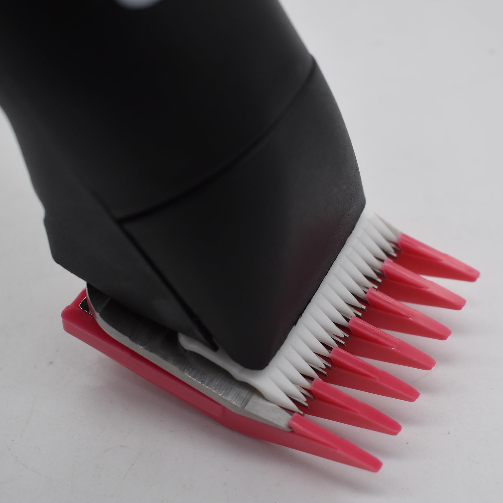 Guide de coupe professionnel pour tondeuse à poils d'animaux de style A5 76926-900, compatible avec Oster Classic 76 A5 Andis AG BG Wahl KM pour toiletteurs d'animaux (magenta, #2-6 mm)