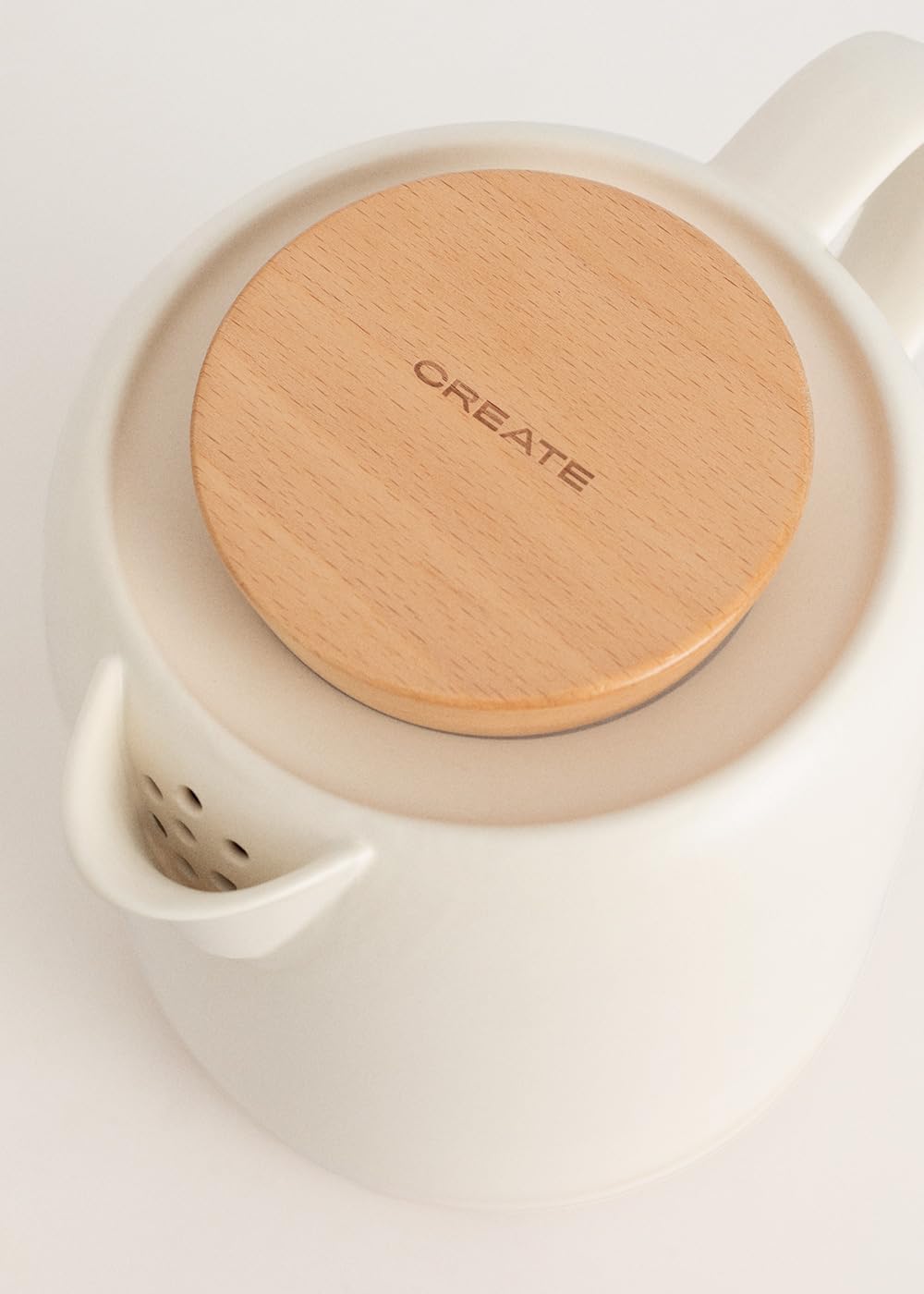 CREATE/KETTLE CERAMIC/Bollitore elettrico in ceramica bianco sporco/Corpo in ceramica, riscalda in 5 minuti, capacità di 1L, sistema di autospegnimento, 1200W