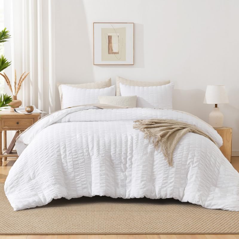 Image of AveLom Seersucker King Comforter Set (104x90 inches), 3 Pieces - 100% Soft Washed Microfiber Lightweight Comforter with 2 Pillowcases, All Season Down Alternative Comforter Set for Bedding, White