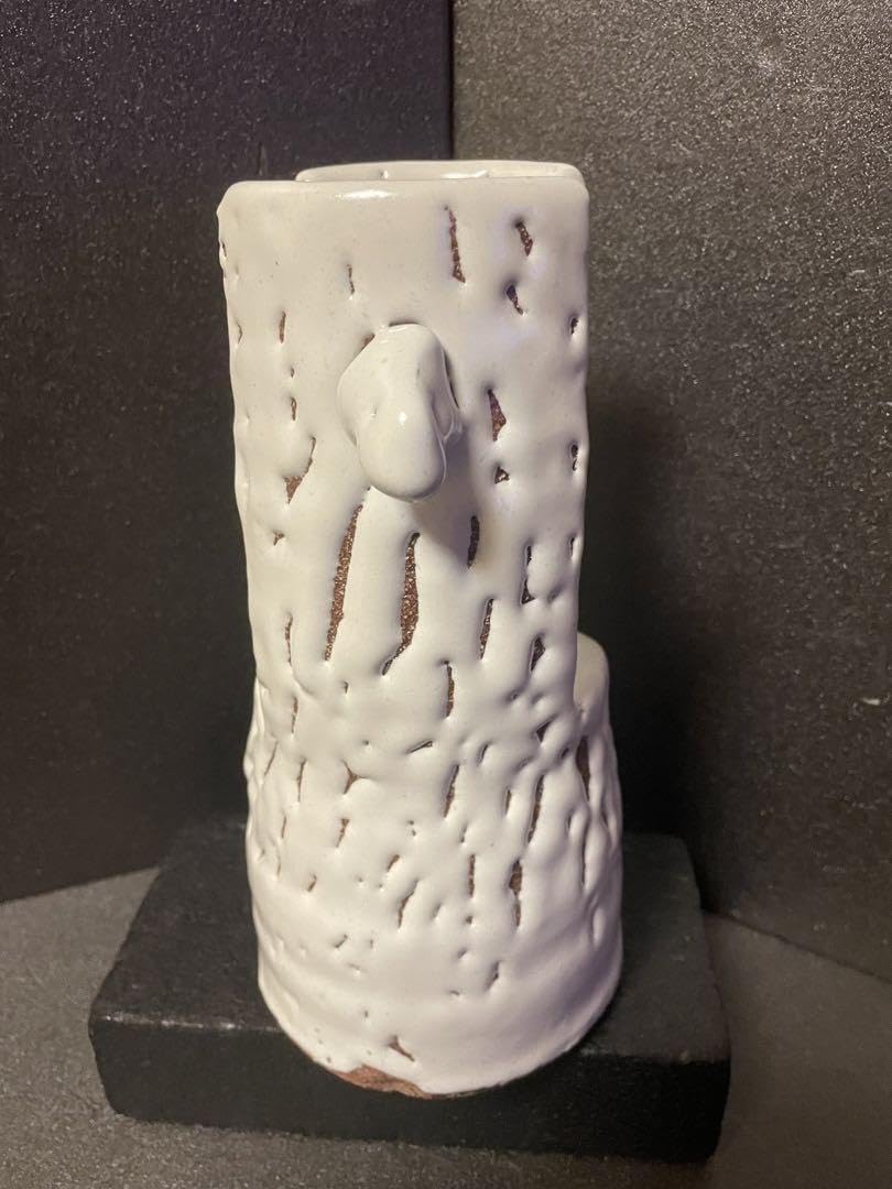 Amazon.co.jp: 萩焼 山根清玩 花瓶 花入れ かいらぎ 白萩