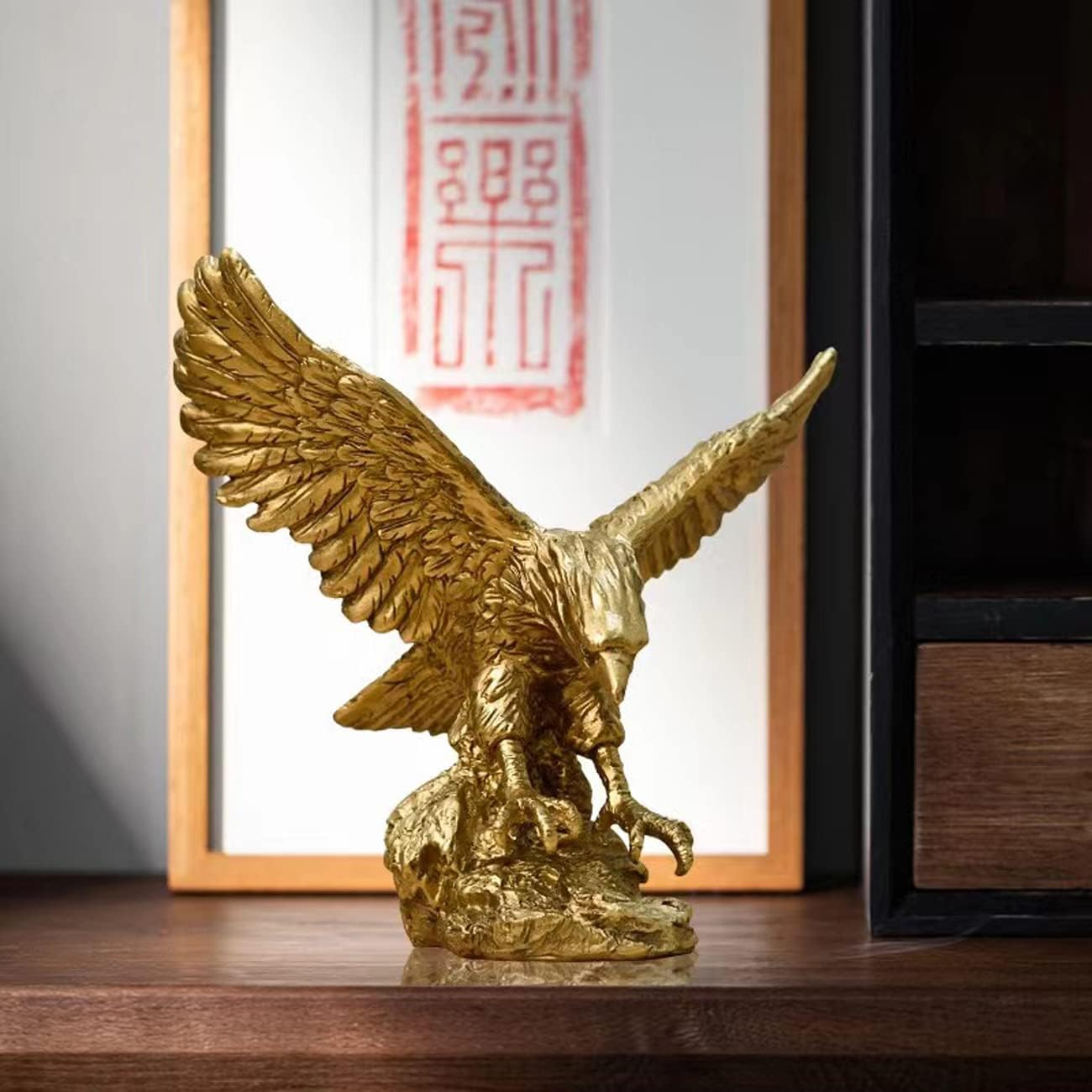 DESHINTKE Golden Eagle Resin Ornaments Statue, Golden Eagle Sculpture Modern Home Office Figurine Decor Desktop Decoration (Golden 1)