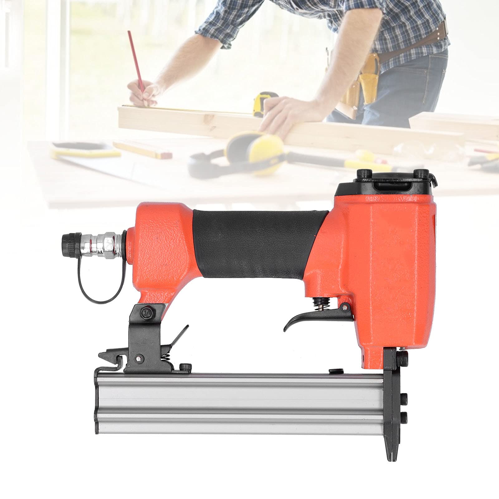 Pistola sparachiodi pneumatica, 4‑7Kg/cm² Chiodatrice pneumatica in acciaio legato Interruttore a clic semplice con 2 chiavi per la lavorazione del legno