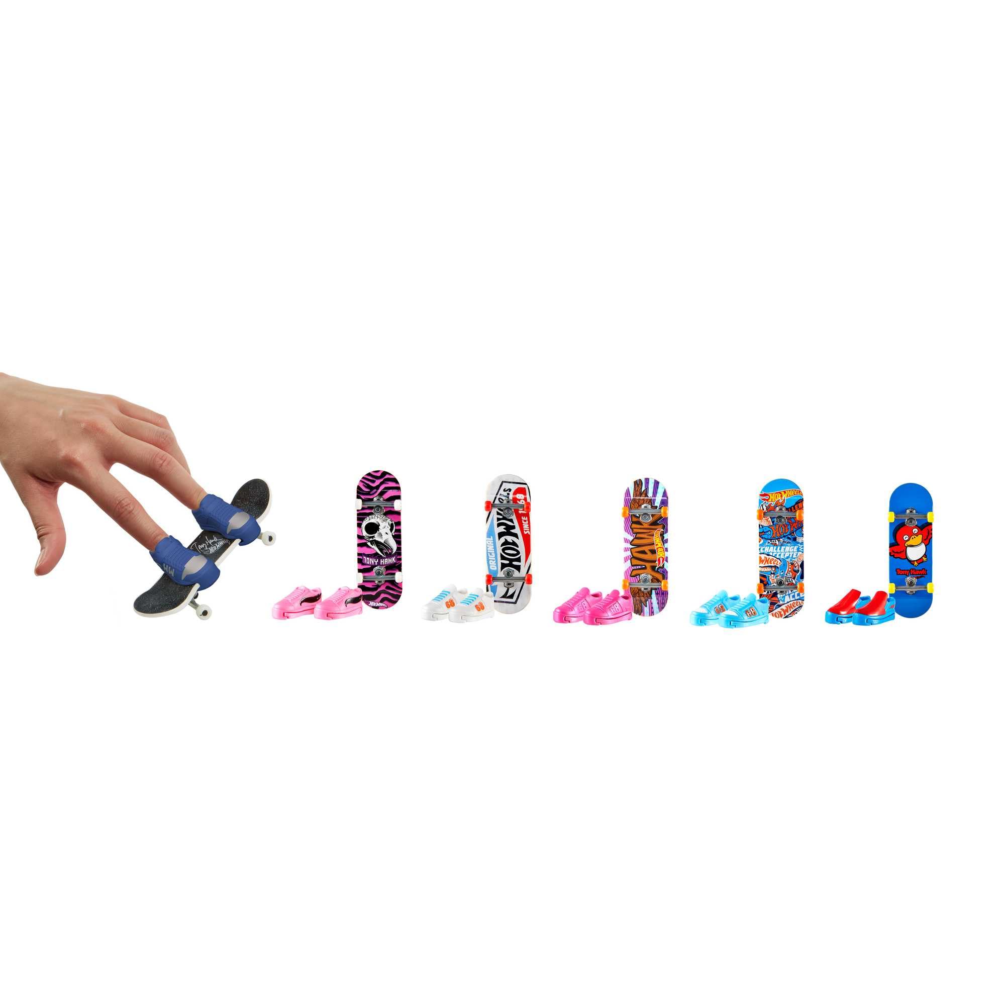 Mattel- Mini deskorolka Hot Wheels. Obejmuje buty. Różne modele, Wielobarwny (HNG26)