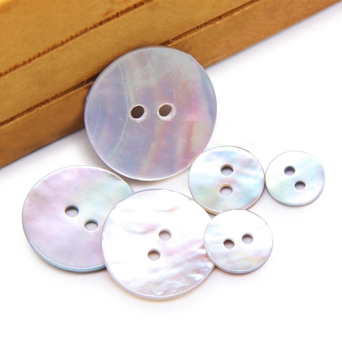 Lot De 20 Boutons Plats 2 Trous En Coquille Blanc - 9 Mm, Pour Scrapbooking Ou Couture