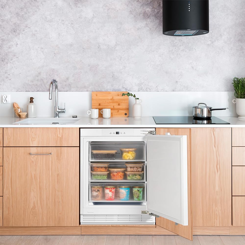 Cecotec Bolero Coolmarket TF BI 101 Congélateur Intégrable 101 L Blanc Écran Tactile Fast Freezing Porte Réversible Température Réglable -14 °C à -24 °C LED Intérieur Alarme