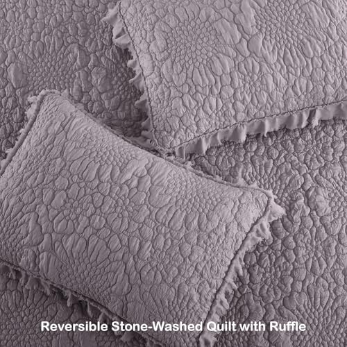HORIMOTE HOME Shabby Chic Ruffled Quilt King Size,Grey Purple Stone-Washed Microfiber Lightweight Crinkled Farmhouse Rustic Bedding Set, 3 Pieces Reversible Bedspread with Pillow Shams for All Season by HORIMOTE HOME - Used condition - Image 4