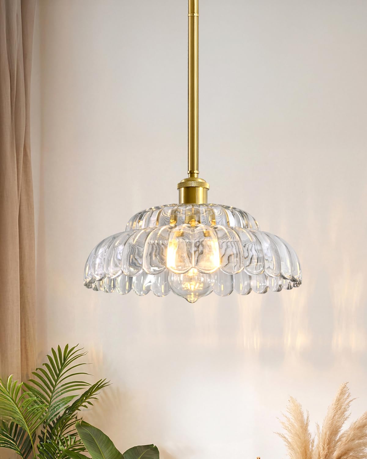 ChenSolara Elegant Transparent Glass Pendant Lamp with Gold Base, Modern Chic Lighting Fixture for Living Room, Bedroom, and Office