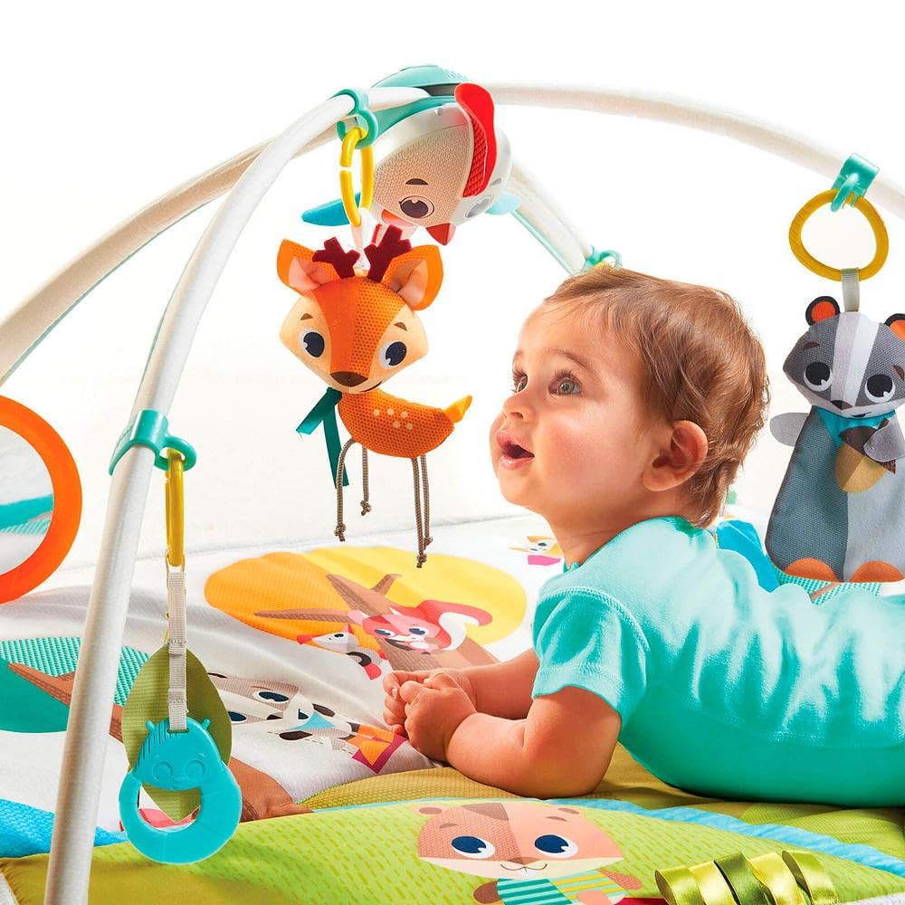 Tiny Love Deluxe, Tapis d’Éveil Bébé Musical 2-en-1, 0 Mois+, Tapis de Jeux Bébé Polyvalent, 18 Activités, Jouet Musical à Emporter, Arches Réglables, Développement Cognitif, Into the Forest