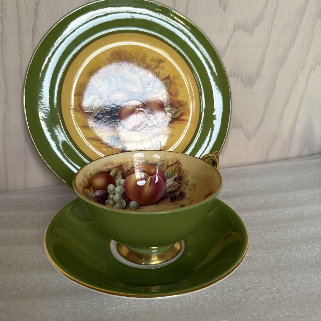 Amazon.co.jp: エインズレイ カップ&ソーサー オーチャード ゴールド  