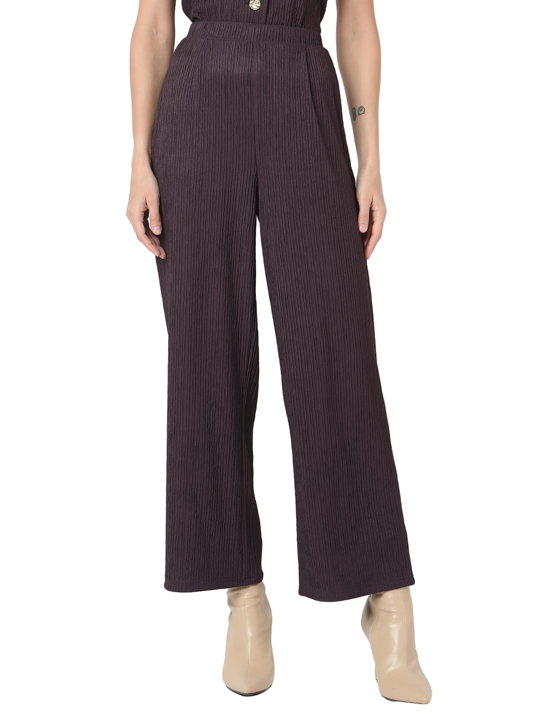 vero moda Women High Rise Straight Fit Pleated Culottes Slip-On Trousers-picture-18
