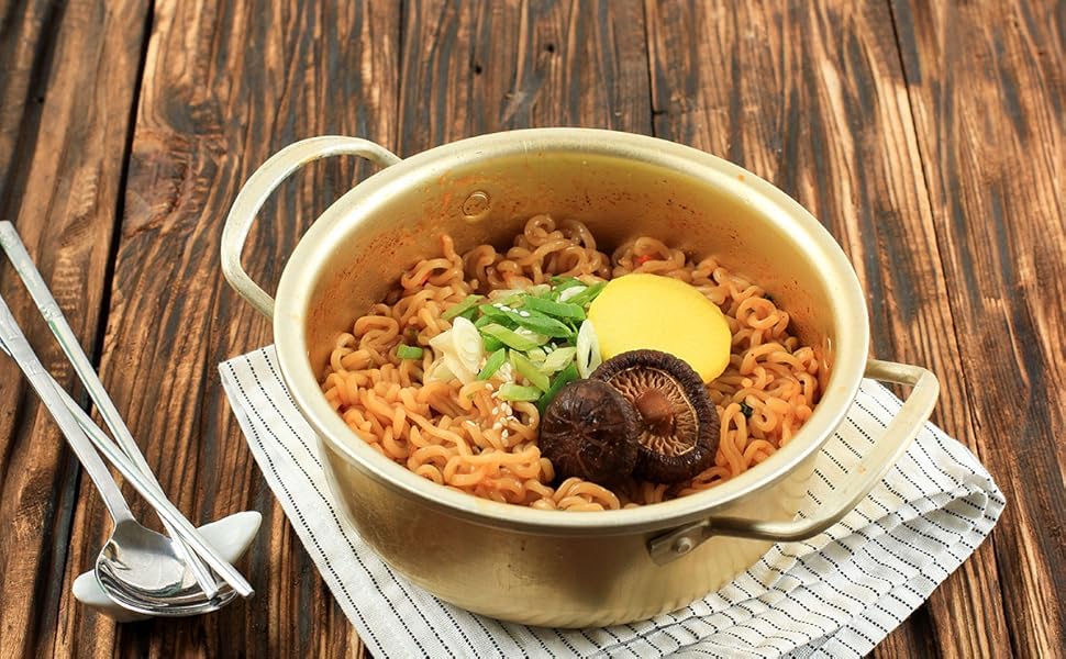 Korean Ramen Noodle Pot, Korean Yellow Aluminum Stockpot Noodles Pot for Lunch (16cm)
