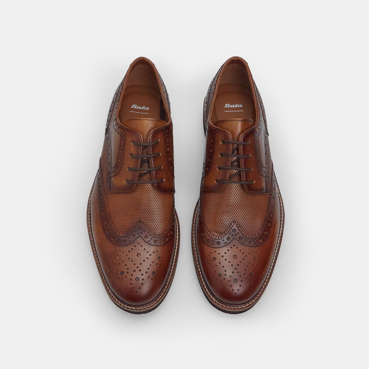 BATA Derby da Uomo in Pelle con Brogue