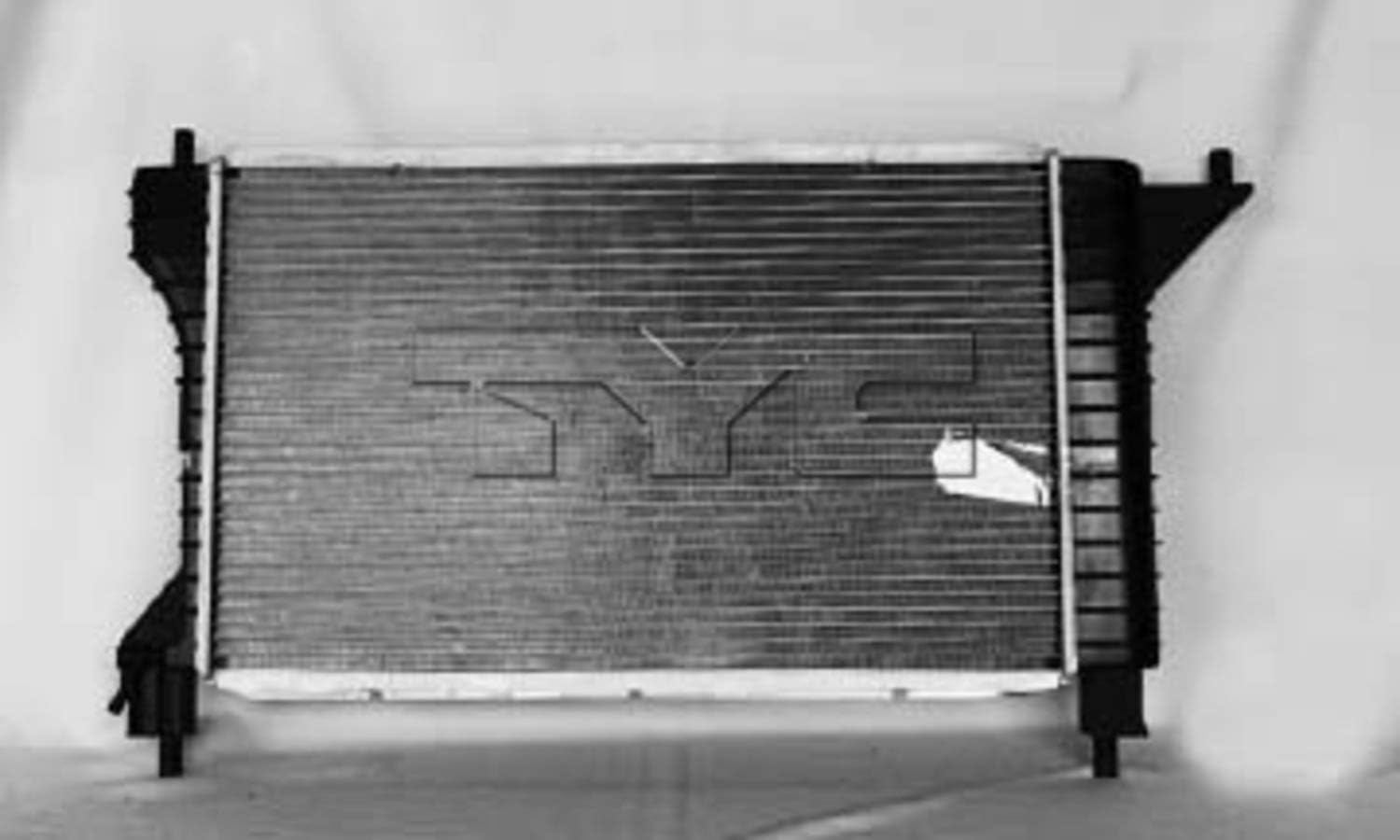 For Ford Mustang Radiator 1996 | Vehicle Trim: 4.6L V8 281 CID; GT; SVT Cobra; w/Manual Transmission | FO3010114 | F6ZZ 8005 C