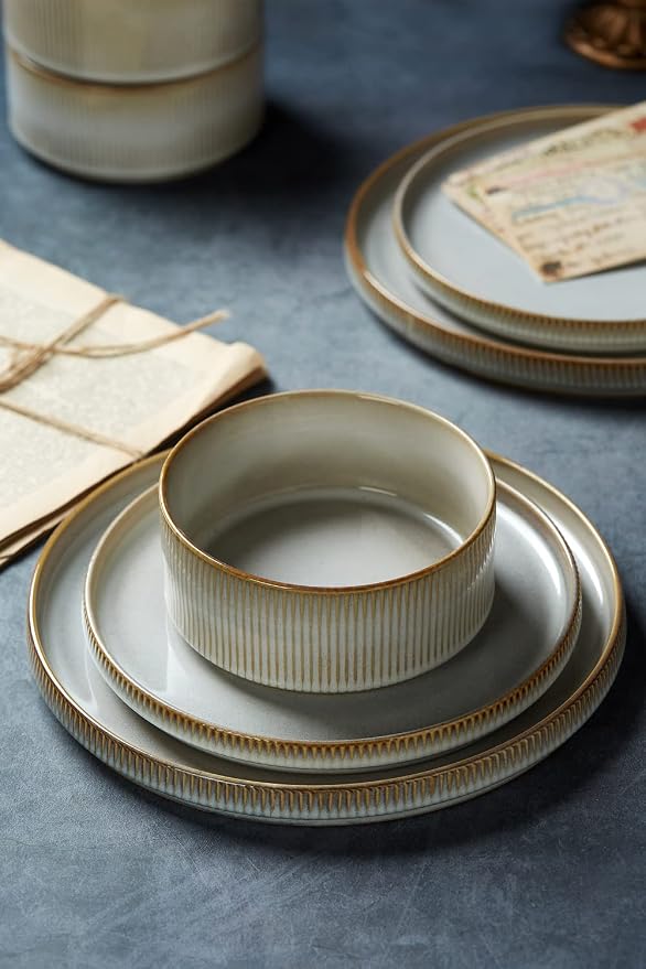 Famiware Star Dinnerware Sets, Plates and Bowls Set for 4, 12 Piece Dish Set, Cappuccino White
