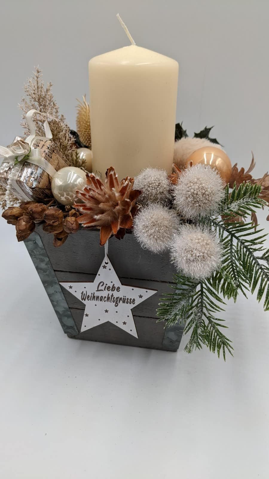 Wintergesteck Weihnachtsgesteck Tischgesteck Stern Kerze Creme grau