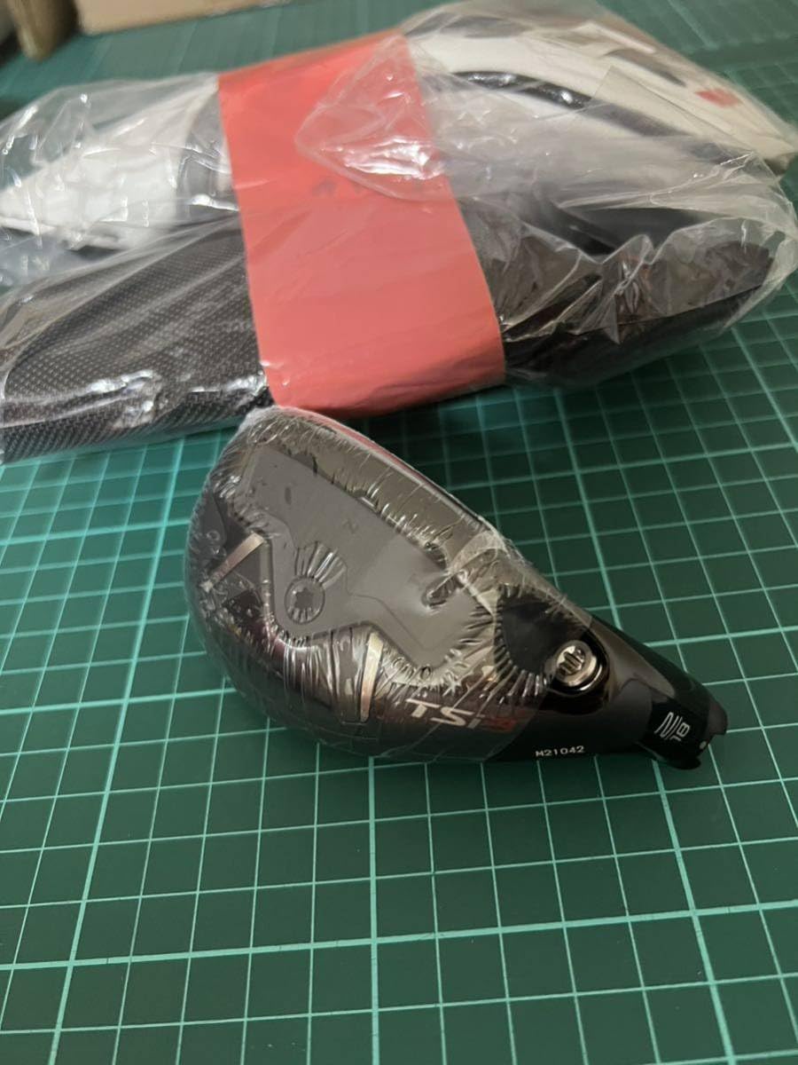 タイトリスト　TSi3 18° ユーティリティ　Sシャフト　ヘッドカバー付き タイトリスト TSi3 18° ユーティリティ Sシャフト ヘッドカバー付き