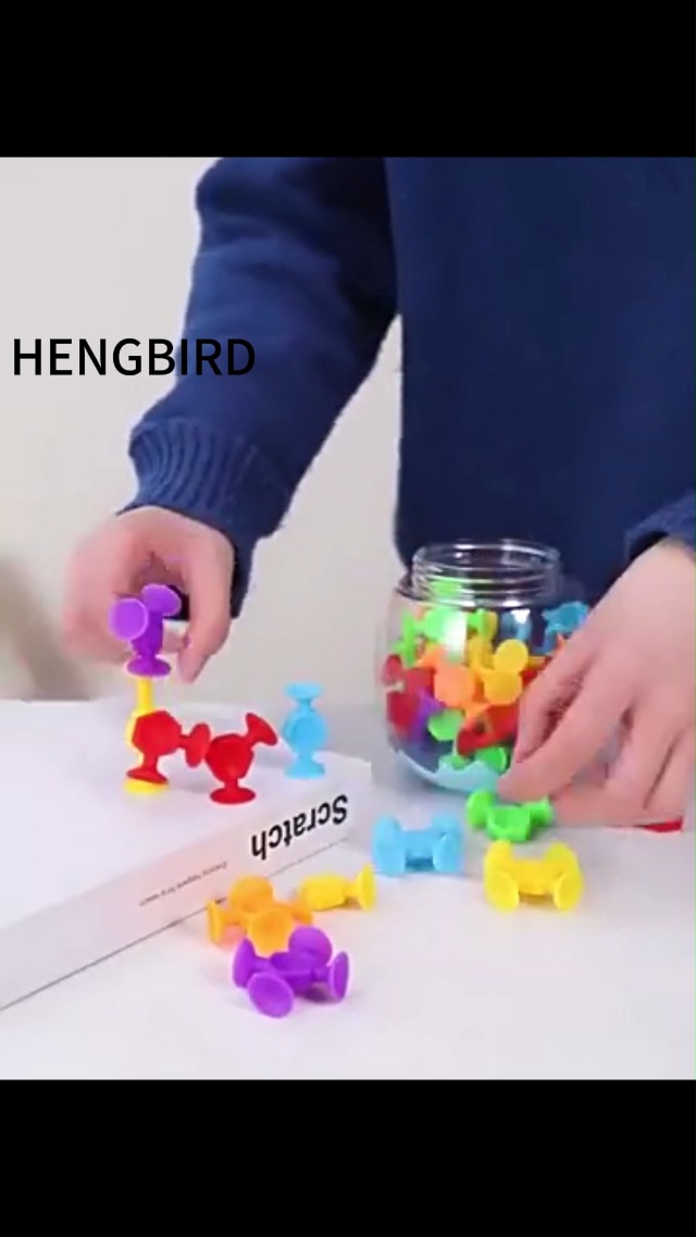 Produktbild von Saugnapf Spielzeug, 16 Stück Große Silikon Saugnapf Badespielzeug Für Kinder Ab 3 Jahren, Sensorisches Saugspielzeug, Stressabbau Reisespielzeug Geschenk Für 4 5 6 Jahre Autistische Jungen Mädchen