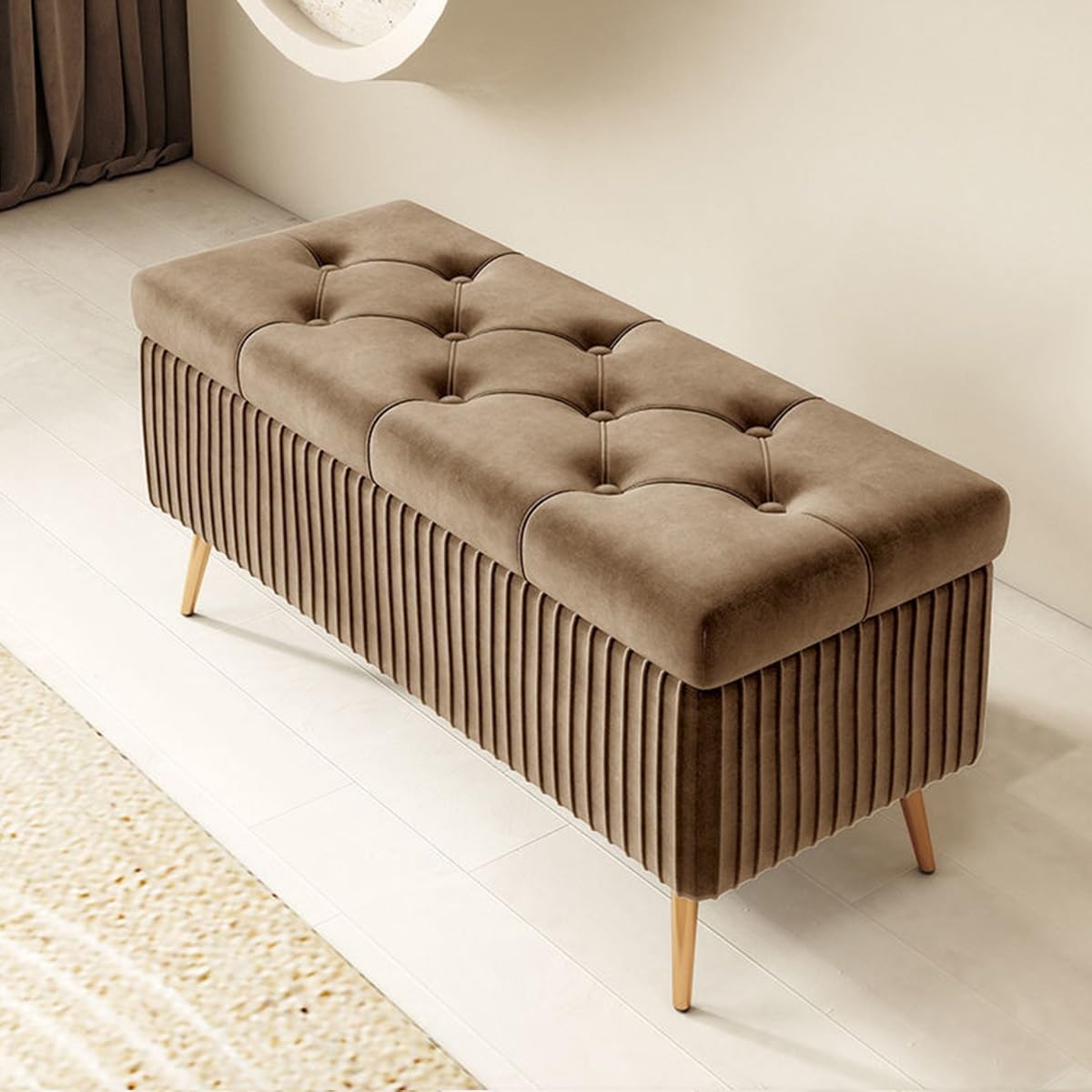 Banc de rangement en velours moderne pour organiser la chambre à coucher