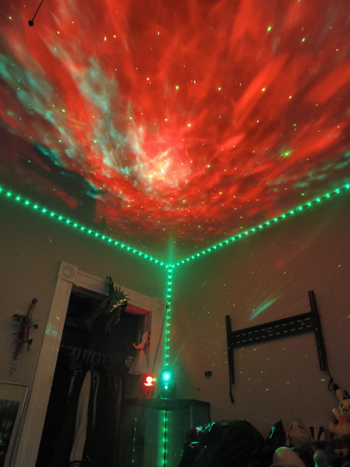 Govee Star Light Projector with Nebula Effect | Govee CA