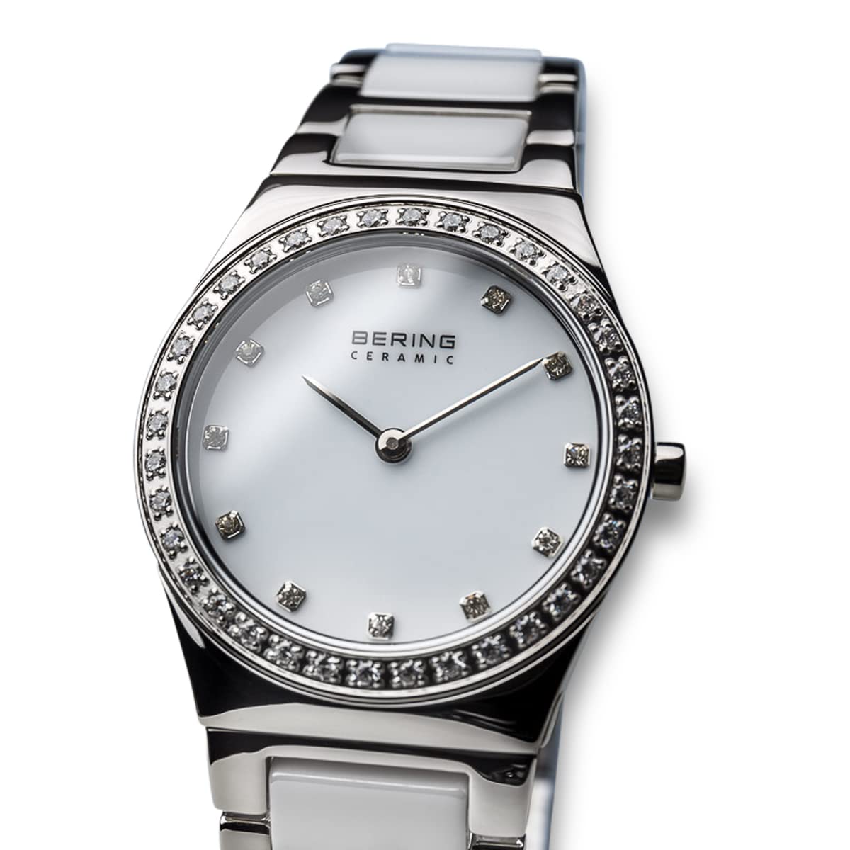 BERING Damen Quarz Uhr | Armbanduhr 30 mm Edelstahlgehäuse und Zifferblatt | Edelstahlband mit Keramikelementen | 5 ATM | 32430