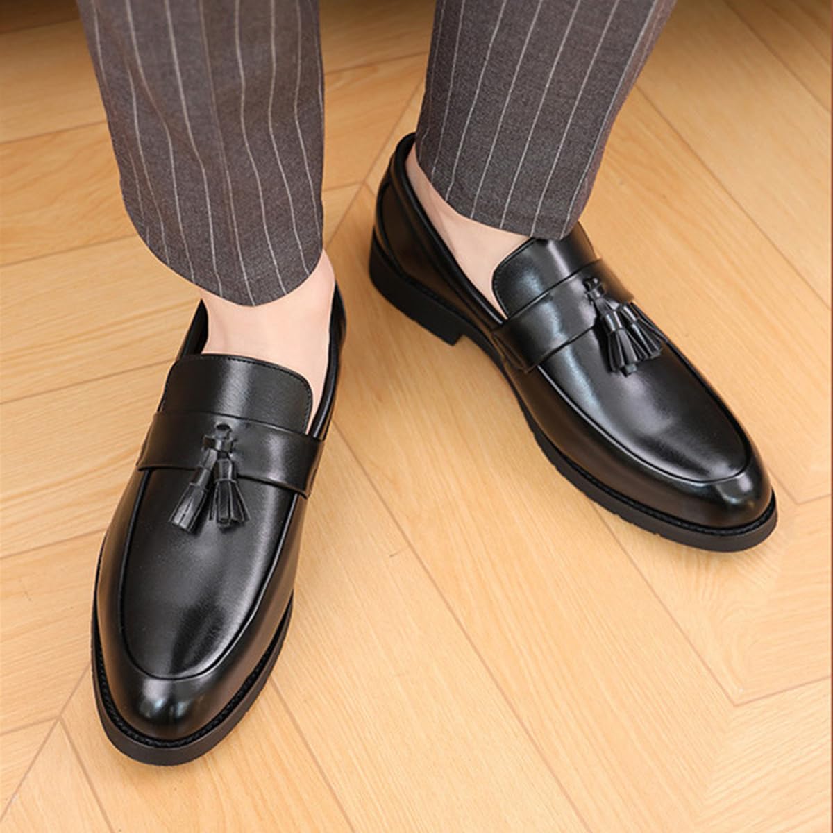 Zapatos de Vestir para Hombre, Mocasine sin Cordones Punta Puntiaguda, Estilo británico, con borlas y diseño Zapatos de Boda cómodos