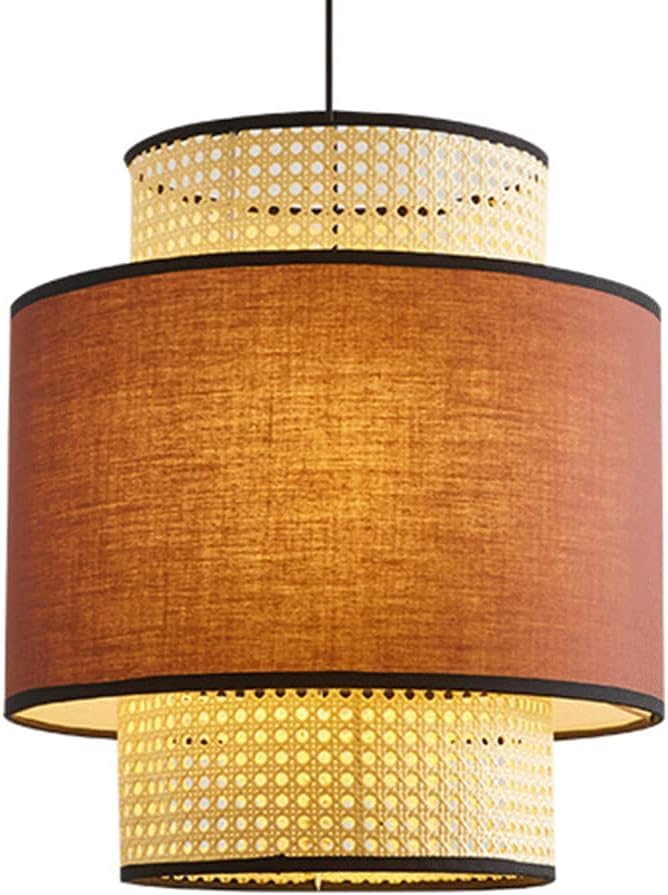 Suspension lanterne en bambou ajouré pour une diffusion lumineuse optimale de plafond