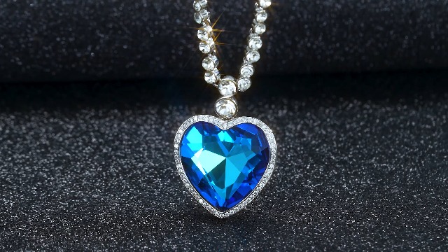 Amazon.com: Pinannie Luxury Heart of the Ocean Necklace – Titanic