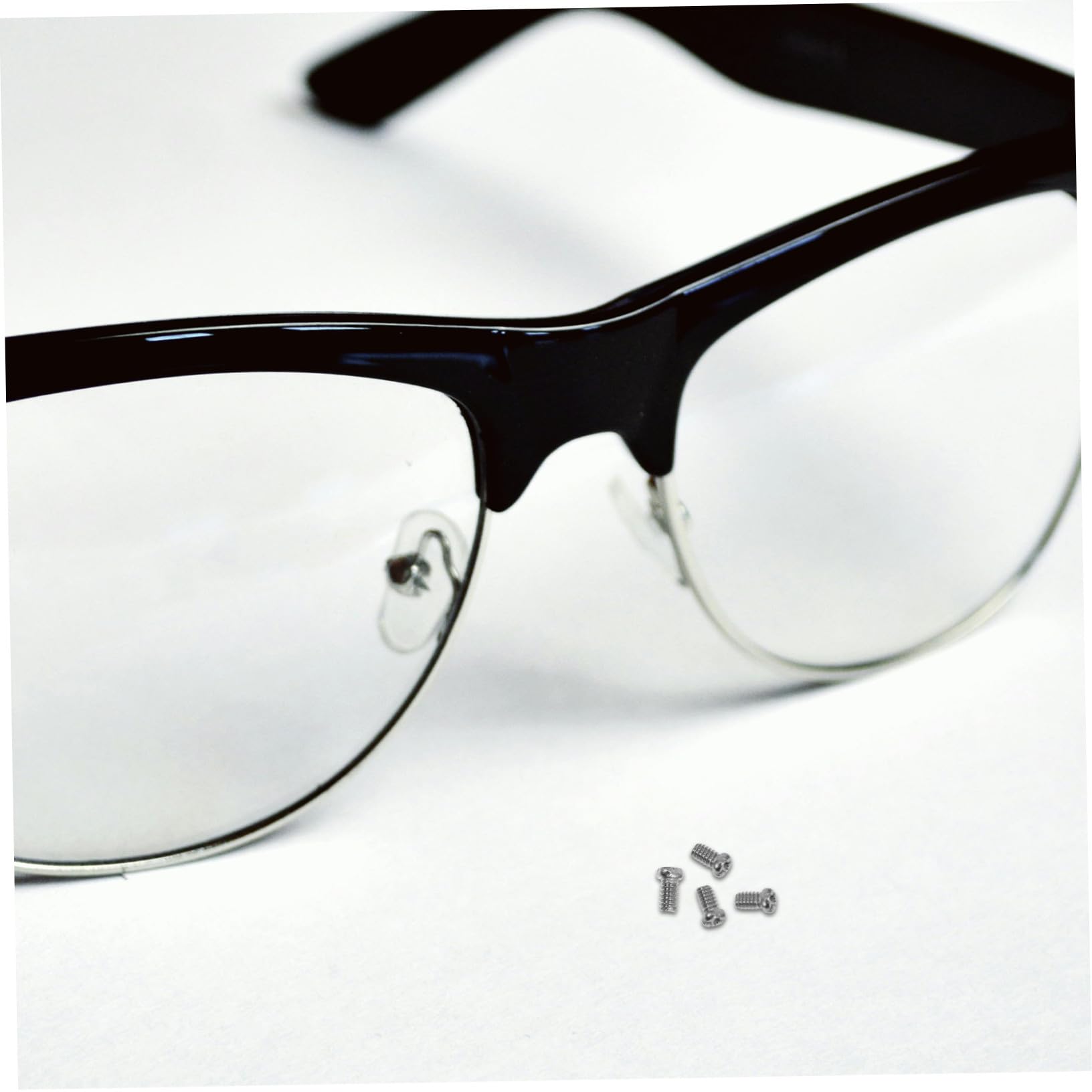 Tornillos para Gafas M1.4 X 2.4 de Acero Inoxidable 10000 Piezas | Plata, para Gafas de Lectura y Monturas, Formato Portátil y Ligero, Repuesto de Precisión