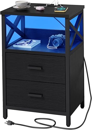 Mesita de noche LED con estación de carga, mesa auxiliar con puertos USB y tomas, mesa auxiliar para espacios pequeños, mesitas de noche negras con