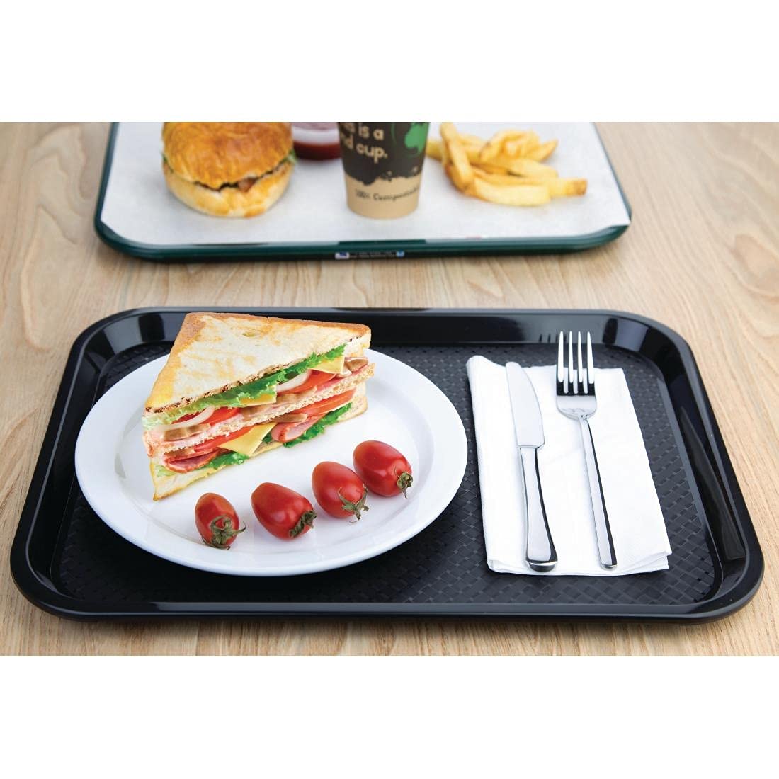 Kristallon Foodservice Tray Black – 305 x 415 mm