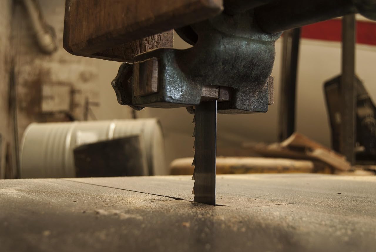 Piła Taśmowa Do Drewna Miękkiego GROM BIMETAL 40x1,1x5600 t-22 ROHM