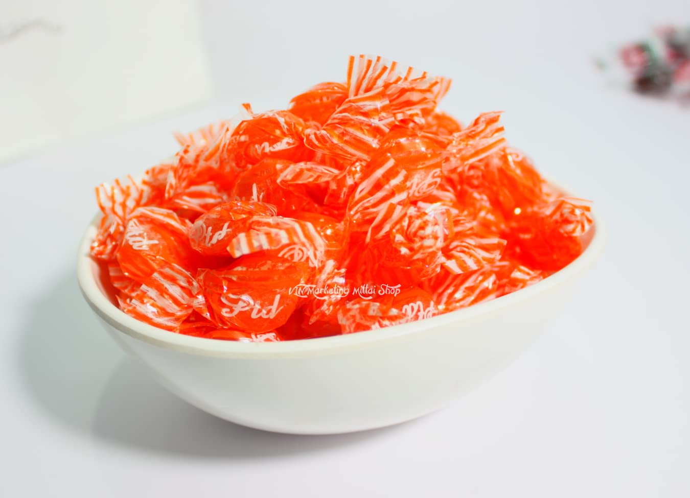 VIN Marketing Mittai Shop Pulippu Mittai| Sour Candy | Traditional Orange Candy Pack of 2 (200 Units) 620gm