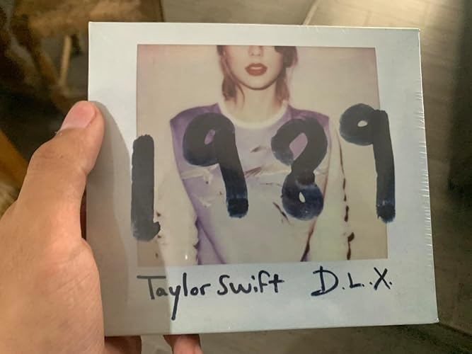 Amazon.co.jp: 1989 (19 Tracks/Deluxe Edition): ミュージック