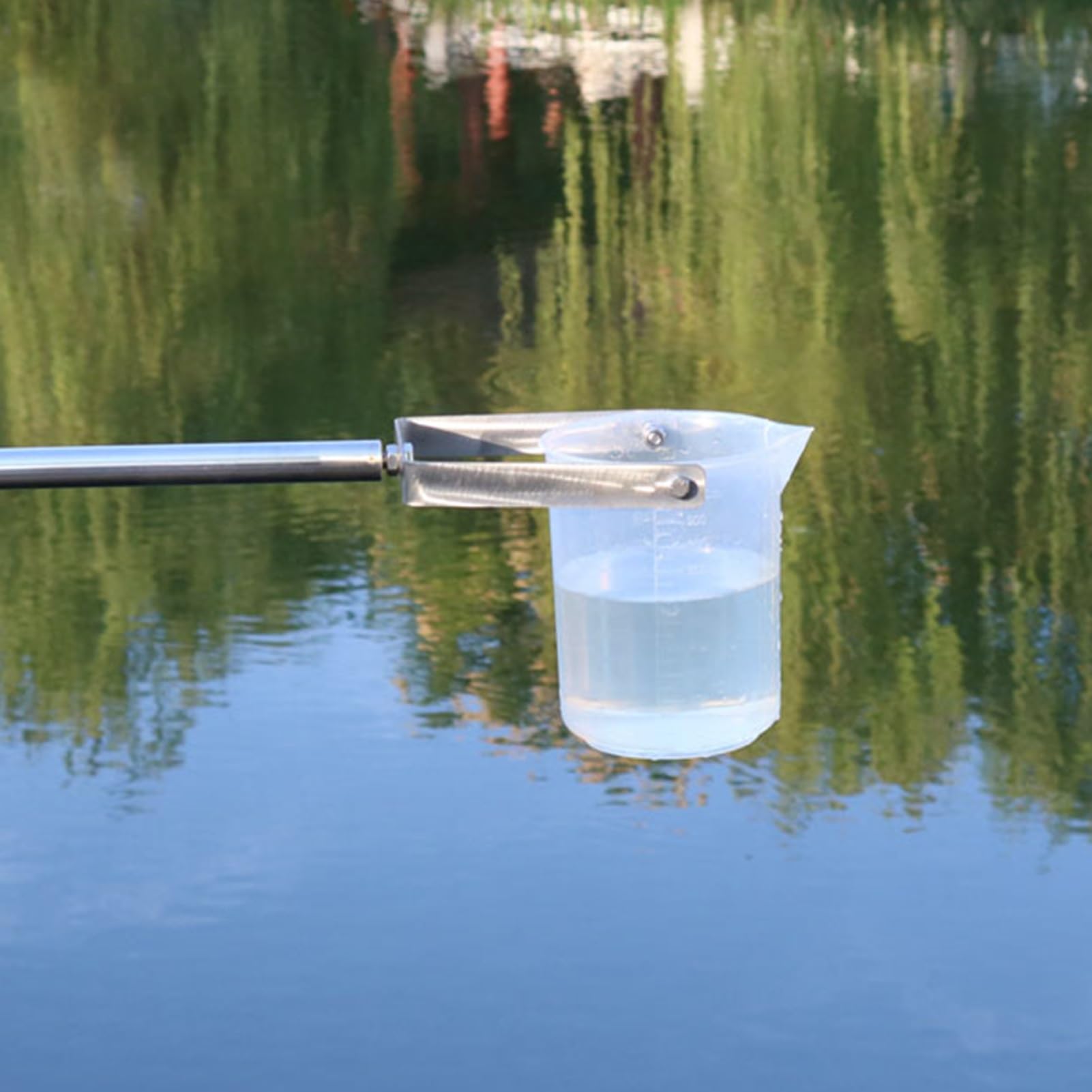 CMYUN Flexible Telescopic Water Sampler Dipper- 500ml Portable Water Depth Sampler Kit, Outside Water Sampling/Watering Plant/Environmental Sampling(Plastic,L 1.5m-7m(5ft-23ft))