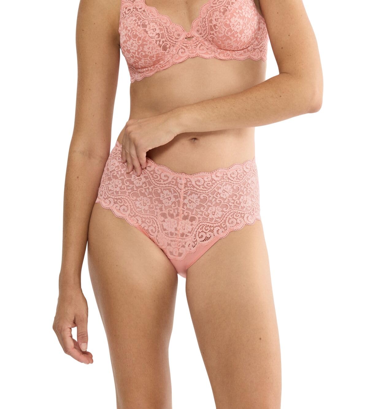 Triumph Women's Maxi Briefs Rose Size 18