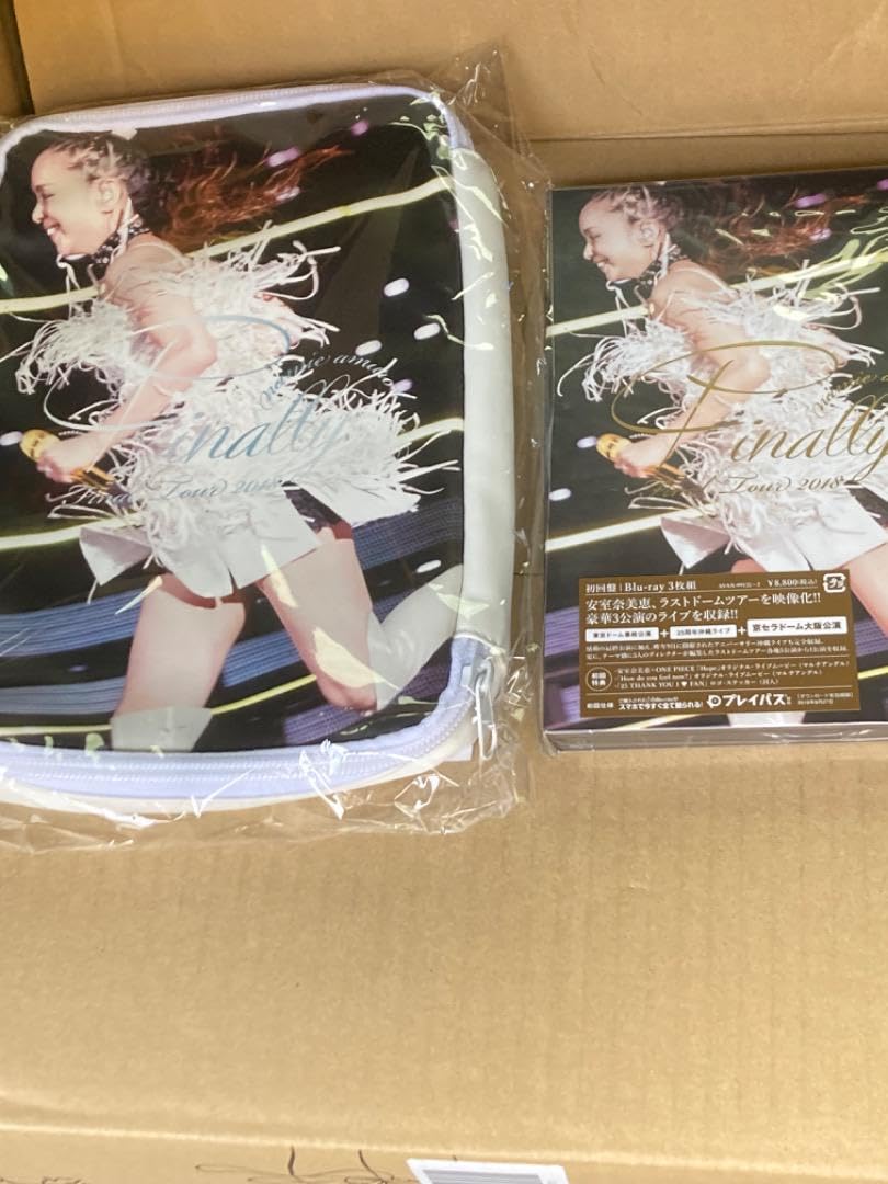 Amazon.co.jp: 安室奈美恵初回盤 ラストドームツアー 5枚セット&ポーチ 
