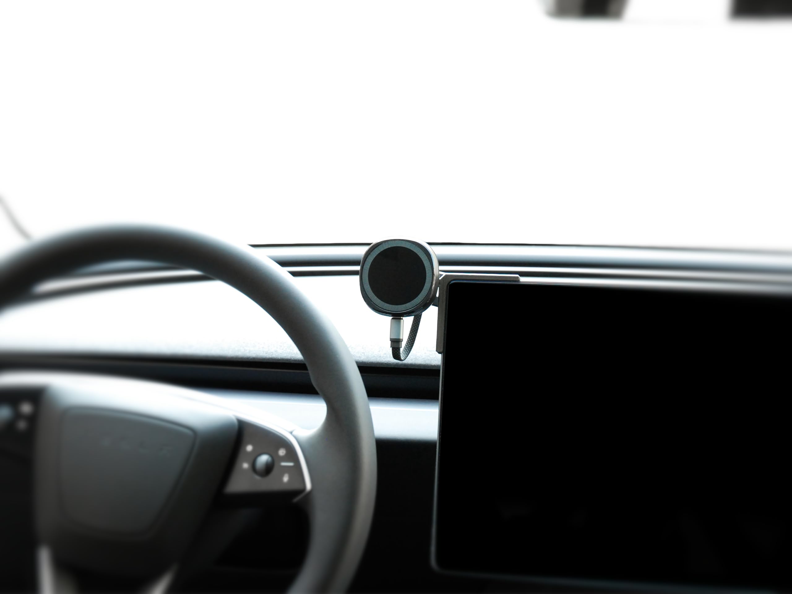 Supporto magnetico per cellulare con ricarica wireless per Tesla Model 3 Highland I 360° 15W Ricarica Rapida Wireless I Nero Magnetico Supporto Cellulare Compatibile con Tesla Auto