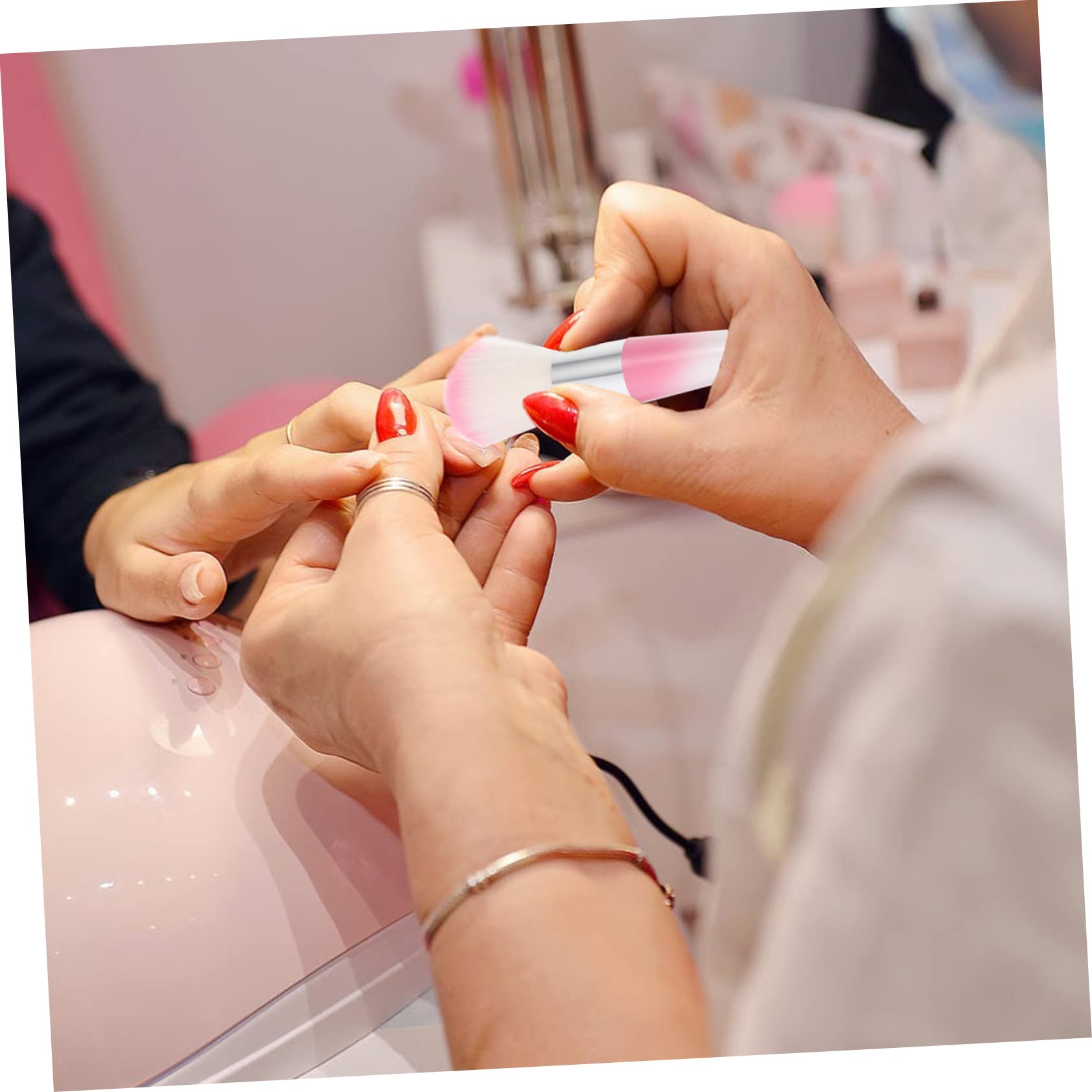 Beatifufu 2Pcs Makeup Loose Powder Brush Comfortable Nail Cleaning Brush Blush Dust Brush for Easy Application for Makeup and Nail Dust Removal Includes Brushes