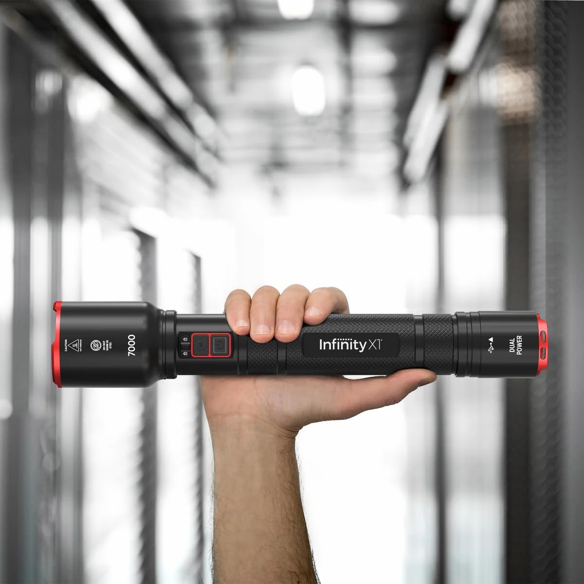 Infinity X1 Lampe de poche rechargeable double puissance 7000 L, LED CREE 7000 lumens avec mise au point réglable et verrouillage de la chaleur