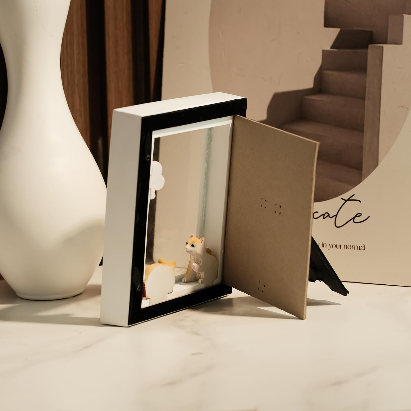 4x6 Picture Frame White with Unique Three-Dimensional Cute Cats Resin Real Glass Child Photo Frame for Tabletop Display (White)