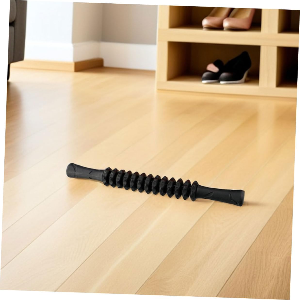 Muscle Roller Stick for Legs and Back Manual Massage Stick Trigger Point Tool for Deep Tissue Relief and Muscle Relaxation Black Plastic Fascia Massage Roller