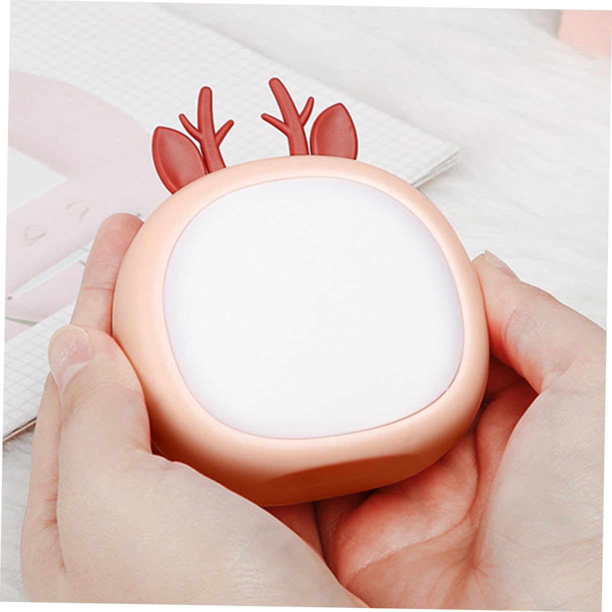 Caldo Giocattolo Per Più Caldo Batteria Usb Polso Mano Banca Elettronico Mini Luce Notturna Accessori Da Campeggio Plastica Rosa