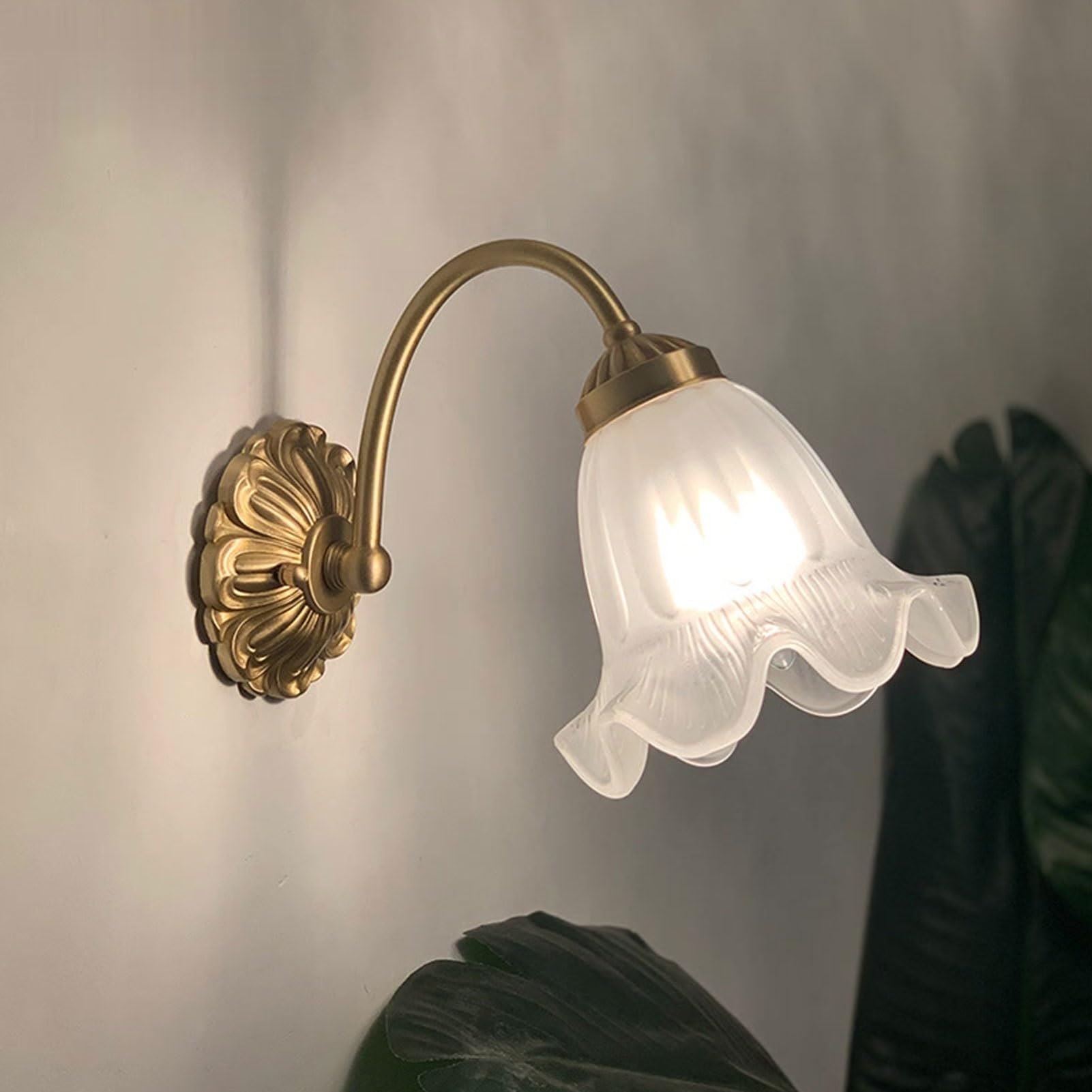 MOCHAMIK Lampy ścienne Kinkiety Kinkiety Oprawy oświetleniowe ścienne Retro Szklana ściana kwiatów Światło w stylu japońskim Mosiężna kinkiet Łazienka Próżność Kinkiety ścienne Oprawa ścienna do