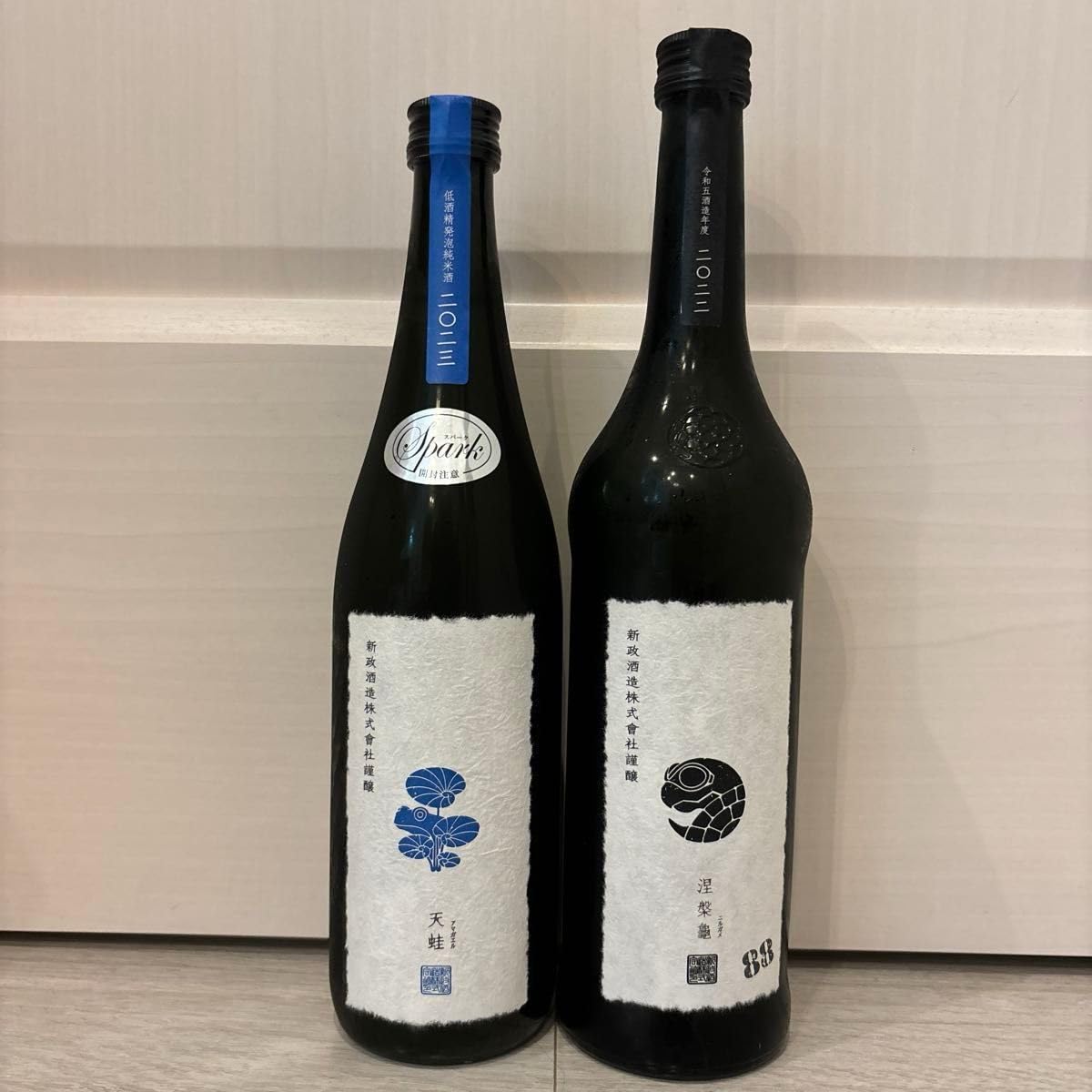 Amazon.co.jp: 新政 天蛙涅槃龜 ニルガメ720mlセット : 食品・飲料・お酒