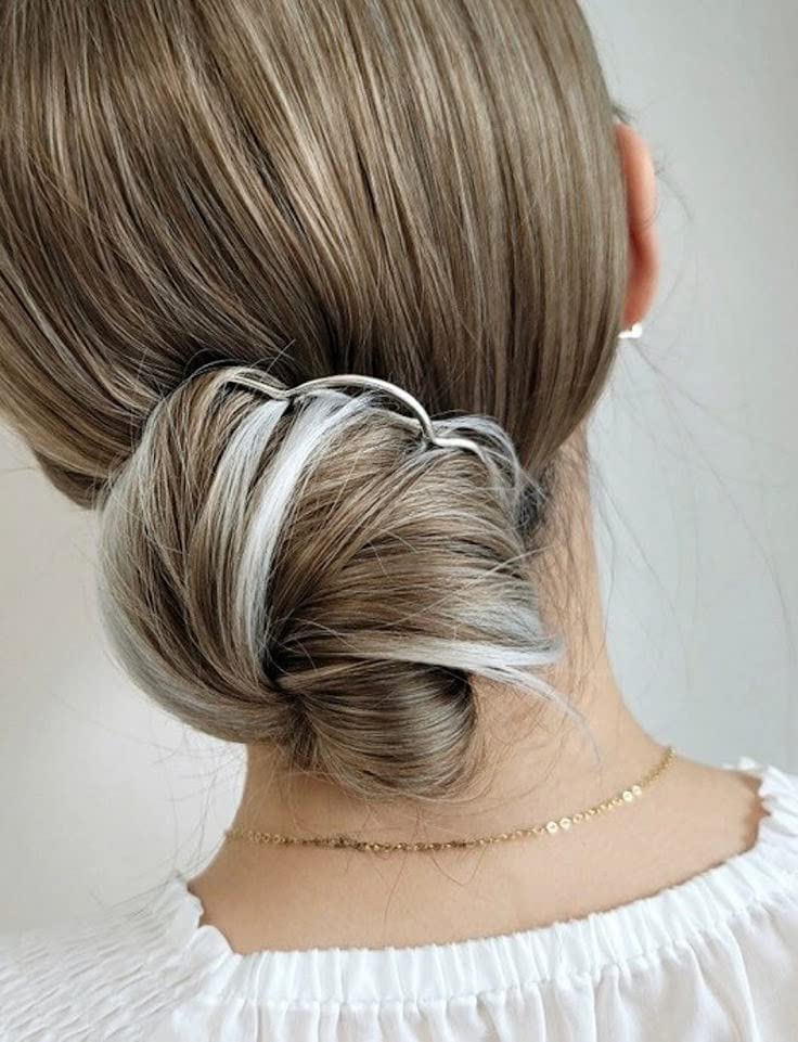 Miniatura 2 de MARI + SAM Soporte para moño de cabello ondulado con alambre para mujer, color plateado, talla única